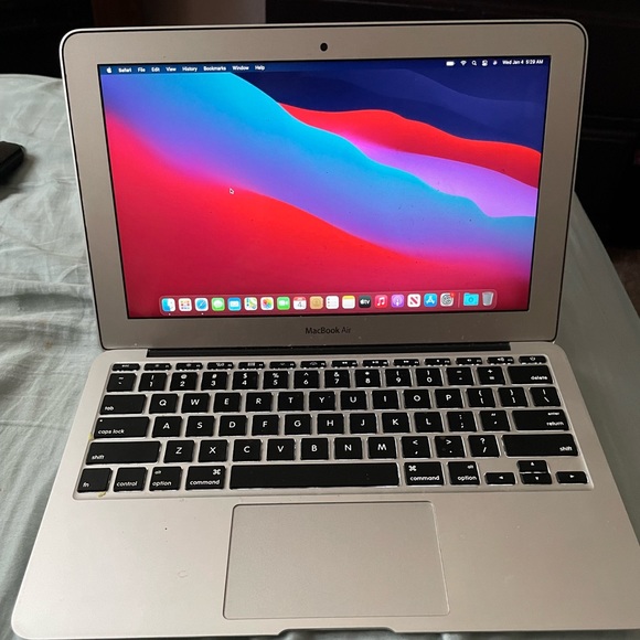 Apple MacBook Air A1465 11.6